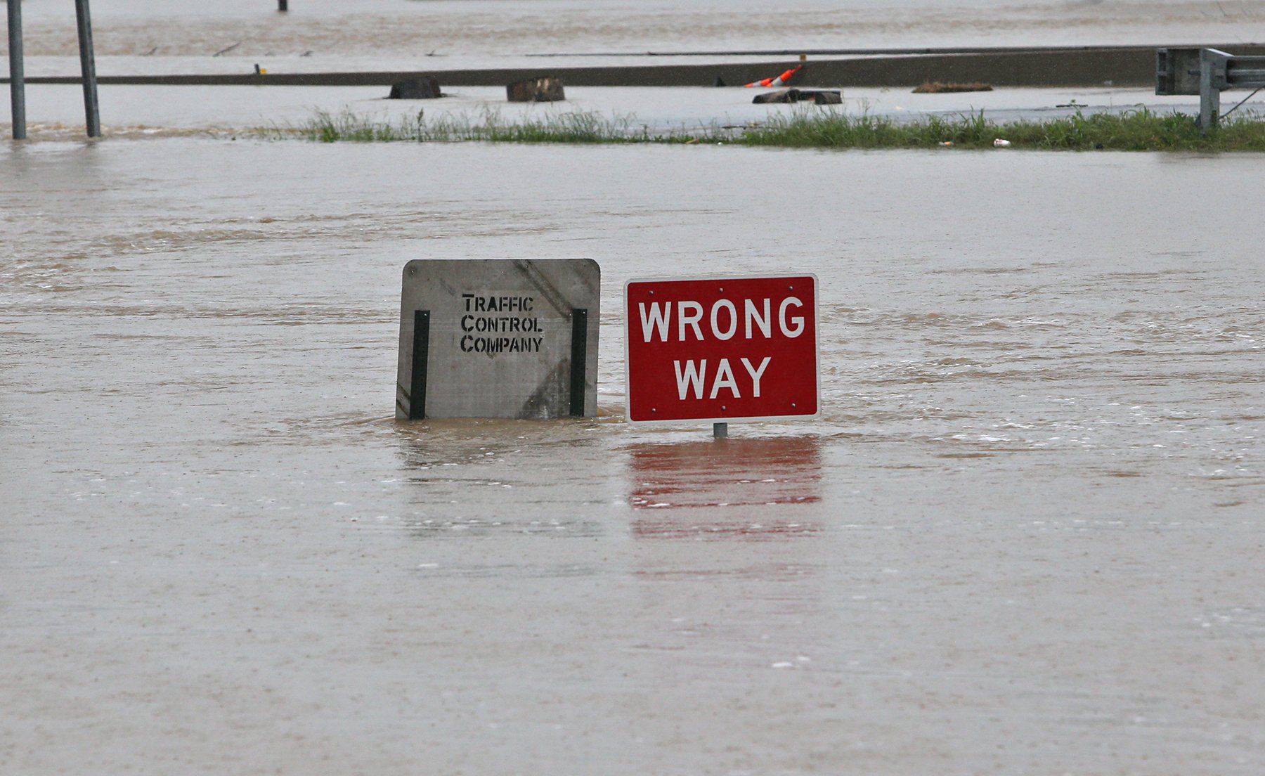 The rising Meramec causes many headaches in Fenton